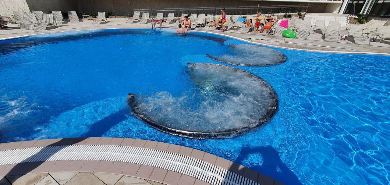 Apartament Perla Baltyku Polanki Aqua Z Parkingiem. Колобжег Екстериор снимка